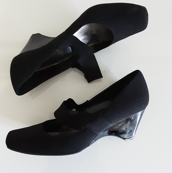 Anne Klein Black Matt iFlex Wedge Heels - Picture 3 of 12